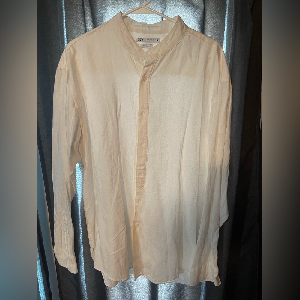 Zara Mens White Collared Shirt